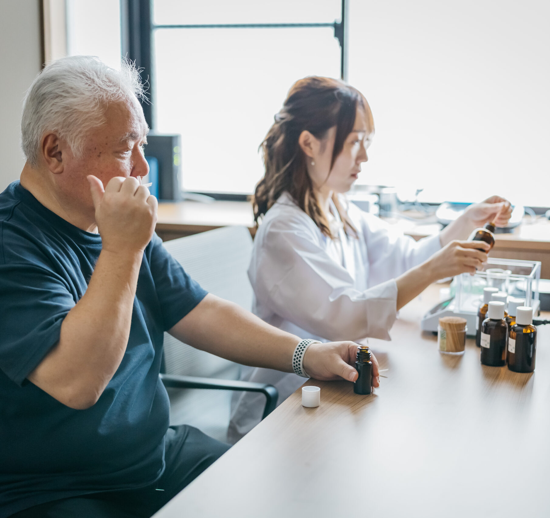 講師に教わっている